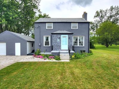 1450 S Lallendorf Rd