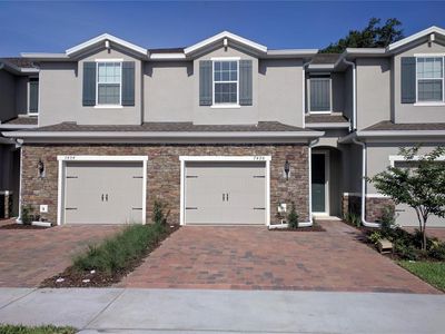 7498 ALOMA PINES COURT