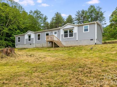 Property at 22 Split Pine Cv, Clyde, NC