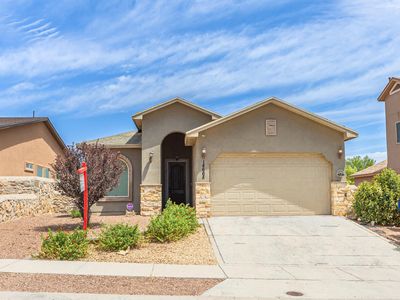 14665 Meadow Lawn