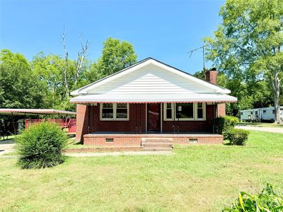 213 Jewel St