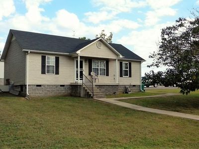 Property at 670 Crestland St, Lewisburg, TN