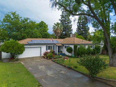 2952 Tahoe Dr