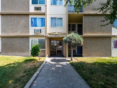 925 1st Ave N APT 407