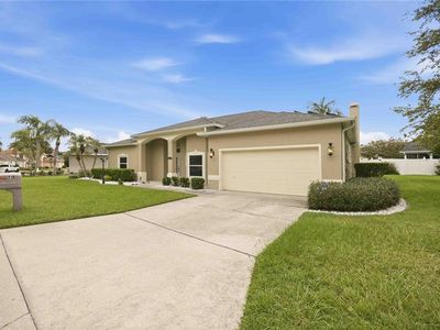 715 JESSANDA CIRCLE
