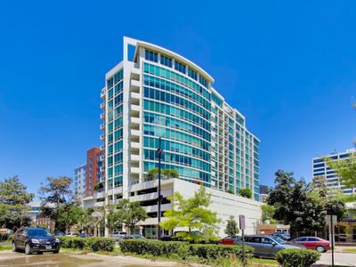 1570 Elmwood Ave Unit 909
