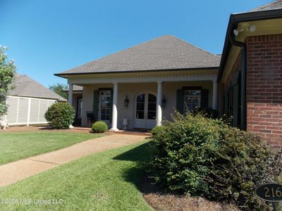 216 Oxford Pl