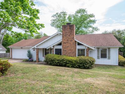 110 Oakridge St