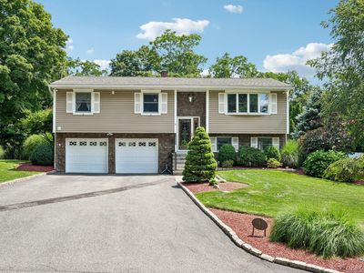 Property at 6 Prince Road, Mahopac, NY