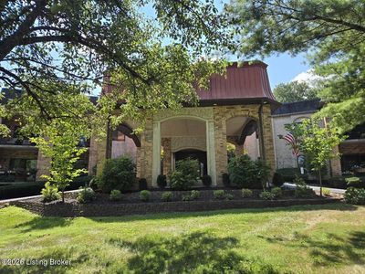 Property at 5800 Coach Gate Wynde APT 273, Windy Hills, KY