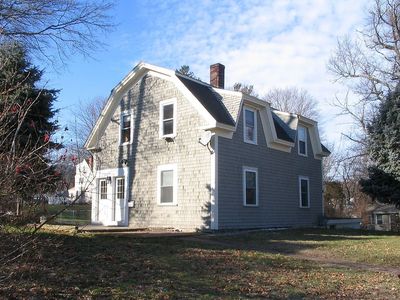 210 Court St