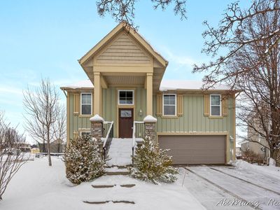 5123 Blazing Star Ct SE