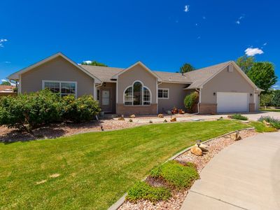 3710 Christensen Ct