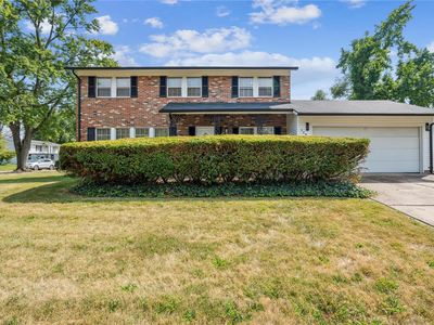 2290 Buttercup Dr