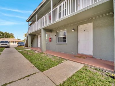 718 Michigan Ct APT 2