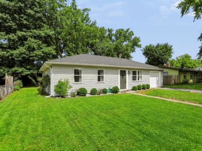 3250 Davis Dr