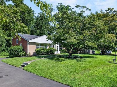 Property at 840 Pembroke Rd, Rydal, PA