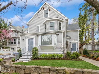 347 Delavan Ave