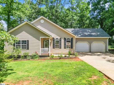 402 Hamilton Forest Dr