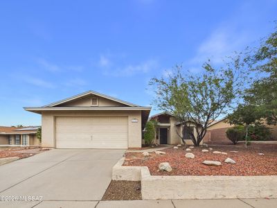 4140 W Melinda Ln