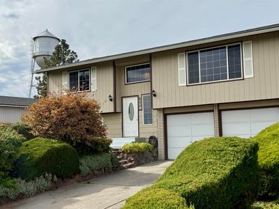 600 Westwind Dr