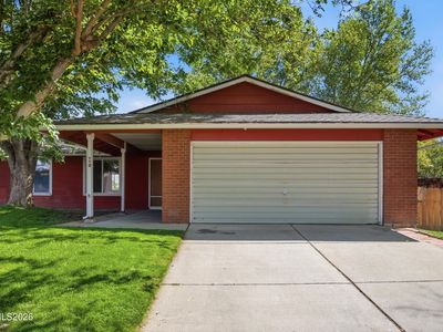 990 Ralph Ct