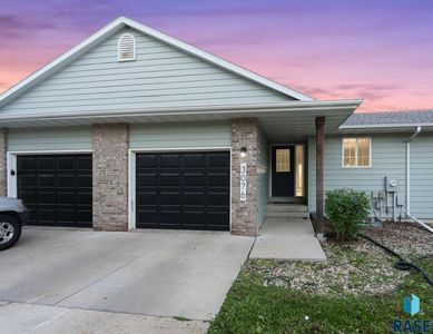 3076 E Bragstad Dr