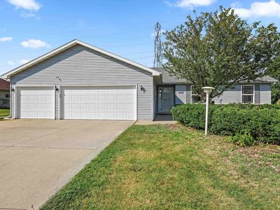 W6042 Greystone Ct