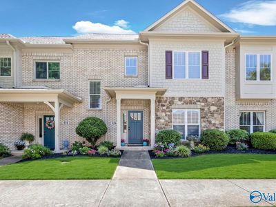 416 White Petal St