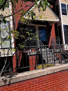 504 W 10th St #504