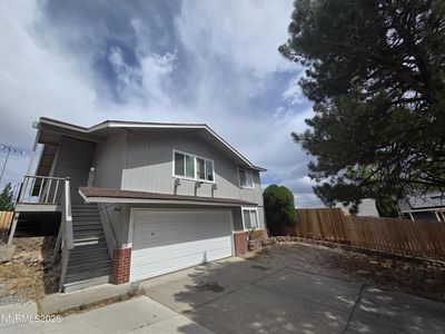 1055 Tudor Ct