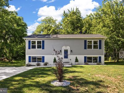 Property at 303 Via De Rosa Dr, Stafford, VA