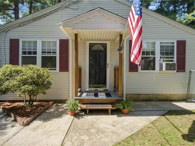 19 Sunset Ave