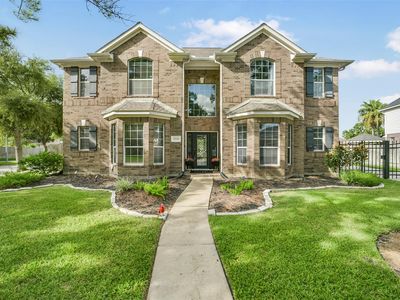 15730 Lake Loop Dr