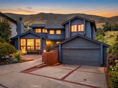 1683 Knoll Dr