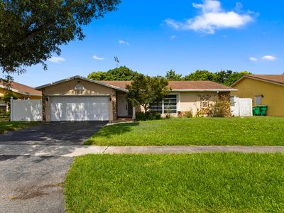 3750 NW 73rd Avenue