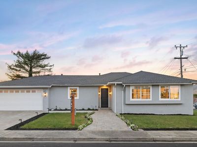 272 Taylor Dr
