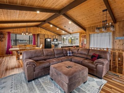 1414 Klamath Rd