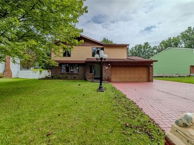 106 Stillwater Dr