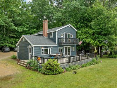 18 W Huntress Pond Road