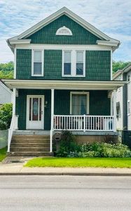 42 Lounez Avenue