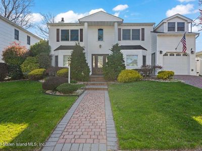 152 Carteret St