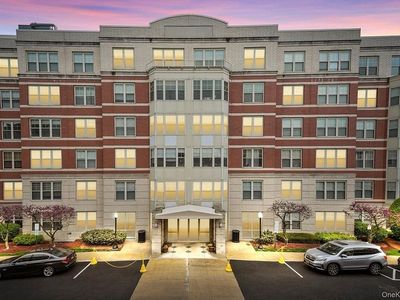 300 Mamaroneck Ave APT 329