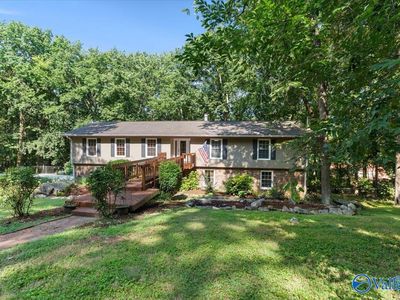 8412 Valley View Dr SE