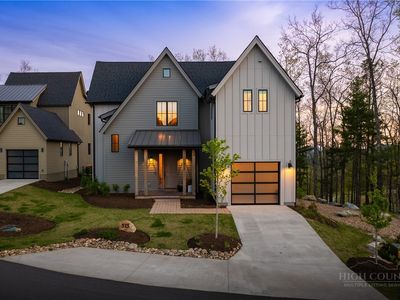313 Calico Court