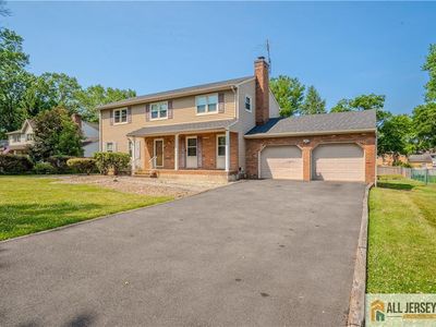 3308 Evergreen Ln