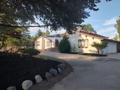 3541 Ridgeview Ct