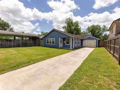 4942 Bataan Rd