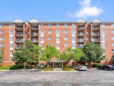 190 N Milwaukee Ave UNIT 3-604