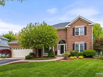 Property at 141 Partridge Ct, Grayslake, IL
